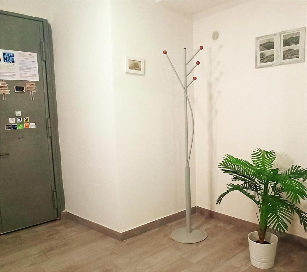 Ferienwohnung Napoli Pop Chiaia Exterior foto